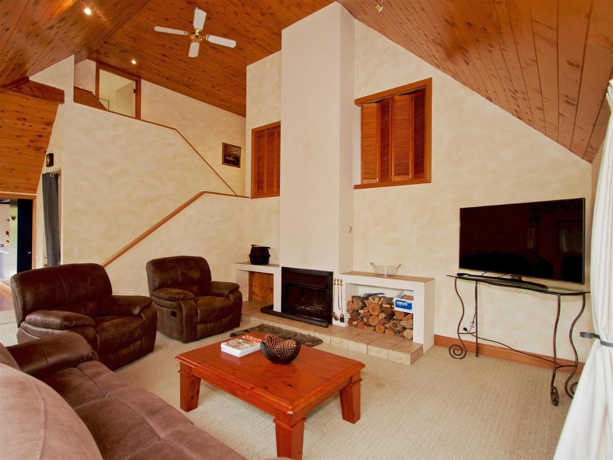 Ducks Crossing - Ohakune Holiday Home Экстерьер фото