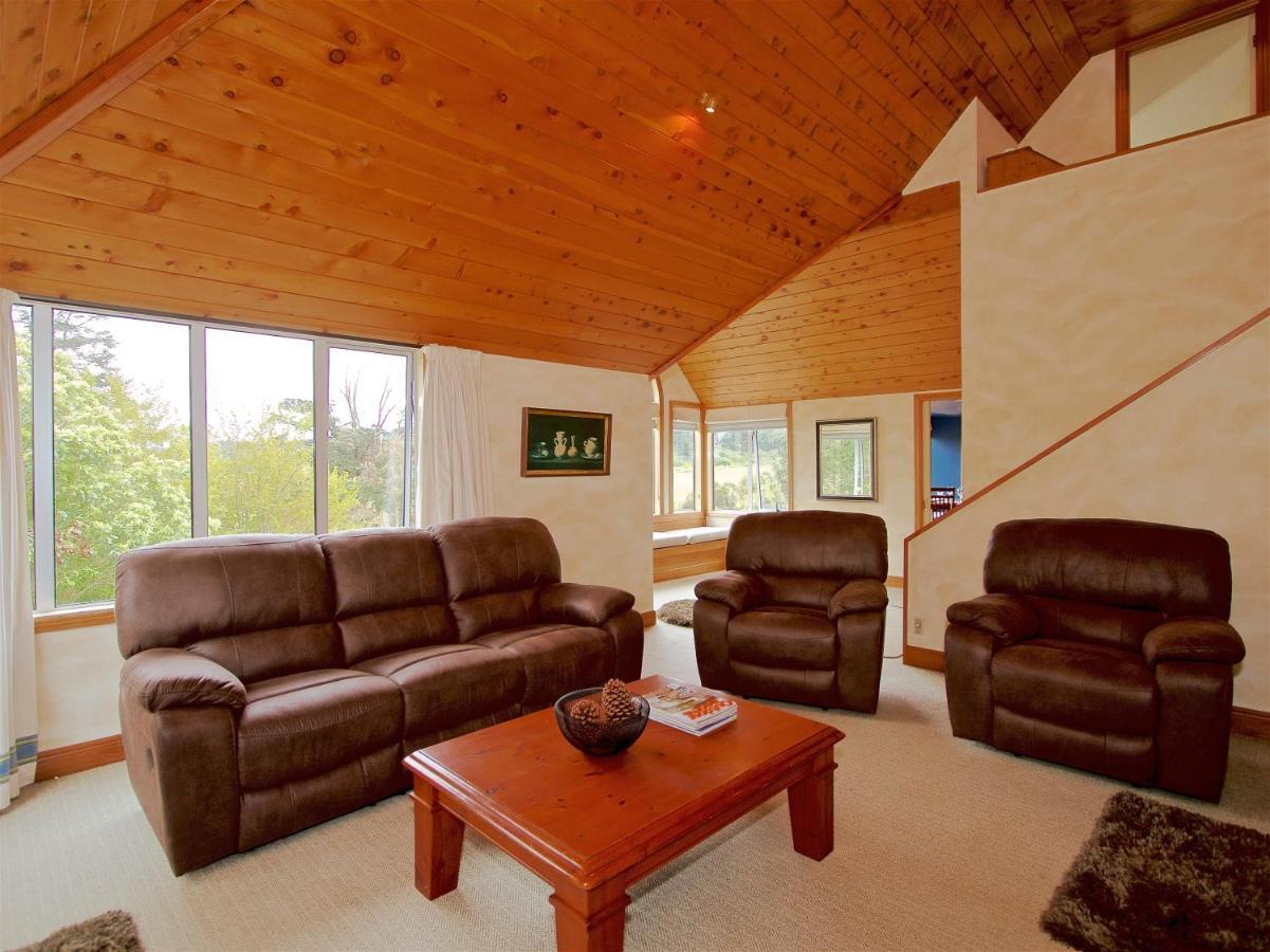 Ducks Crossing - Ohakune Holiday Home Экстерьер фото